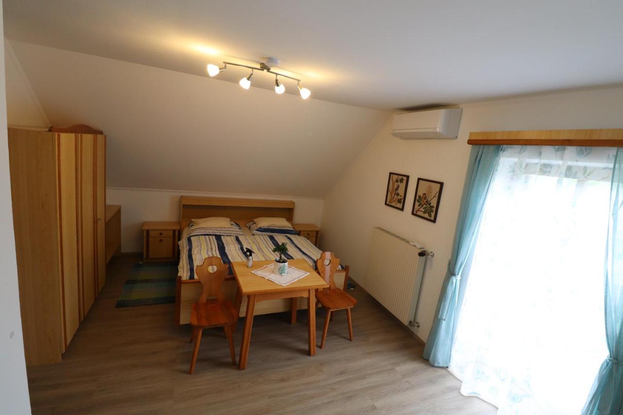 Homestay Gastehaus Ulbl Kitzeck im Sausal